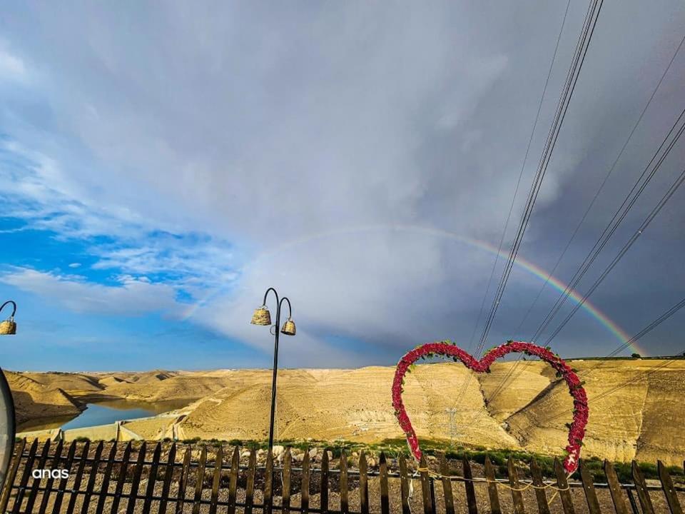 Hotel Wadi Al-Wala View Camp Madaba Zewnętrze zdjęcie